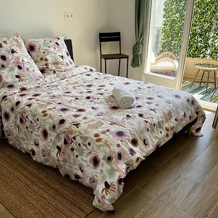 Centre, 3 Chambres, 2 Salles De Bain, Clim, Terrasse, Wifi Apartman Antibes